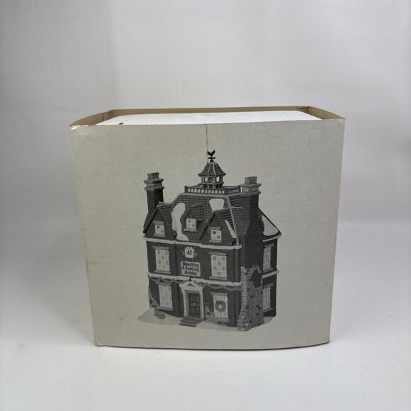 Department 56 Heritage Village "Boarding Lodging School" 5810-6 Dickens Series - Picture 9 of 9